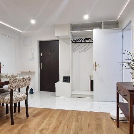 Arma Design Apartment 2 Bedrooms ワルシャワ エクステリア 写真